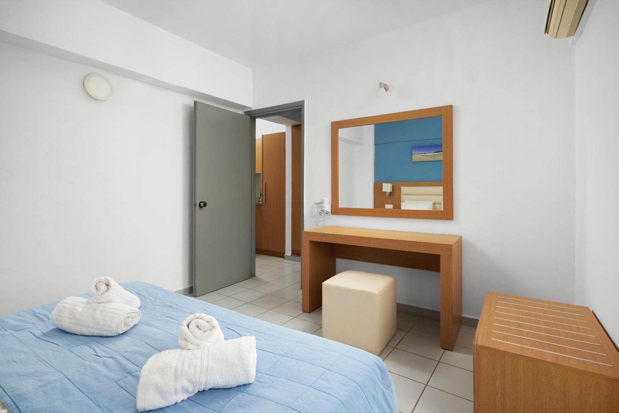 Acropolis Apartments Hersonissos  Ngoại thất bức ảnh