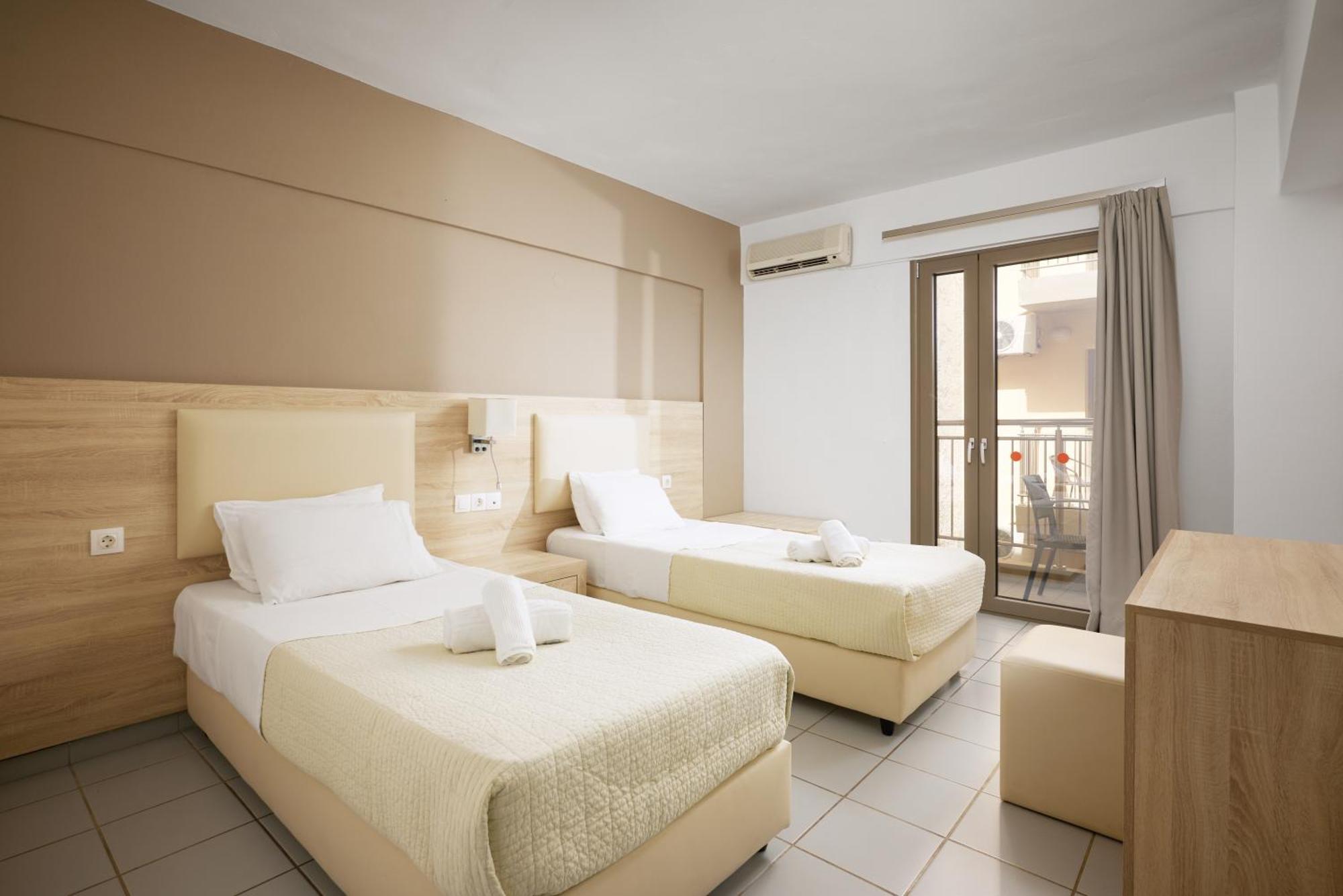 Acropolis Apartments Hersonissos  Ngoại thất bức ảnh